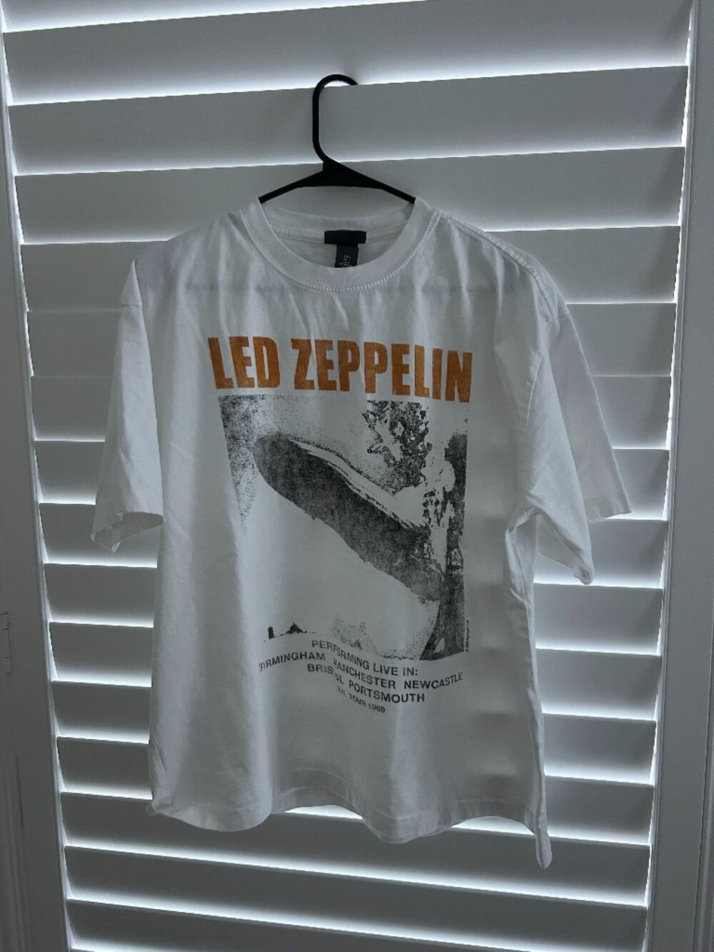 H&M White Graphic Tee